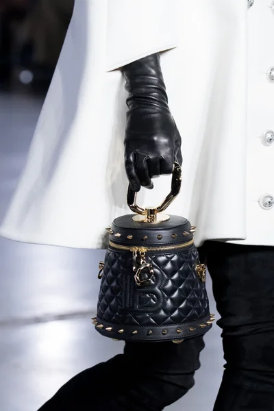 Look 63